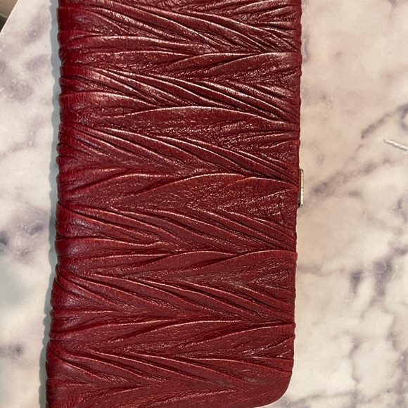 Lodis Red Textured Wallet - Picture 2 of 9